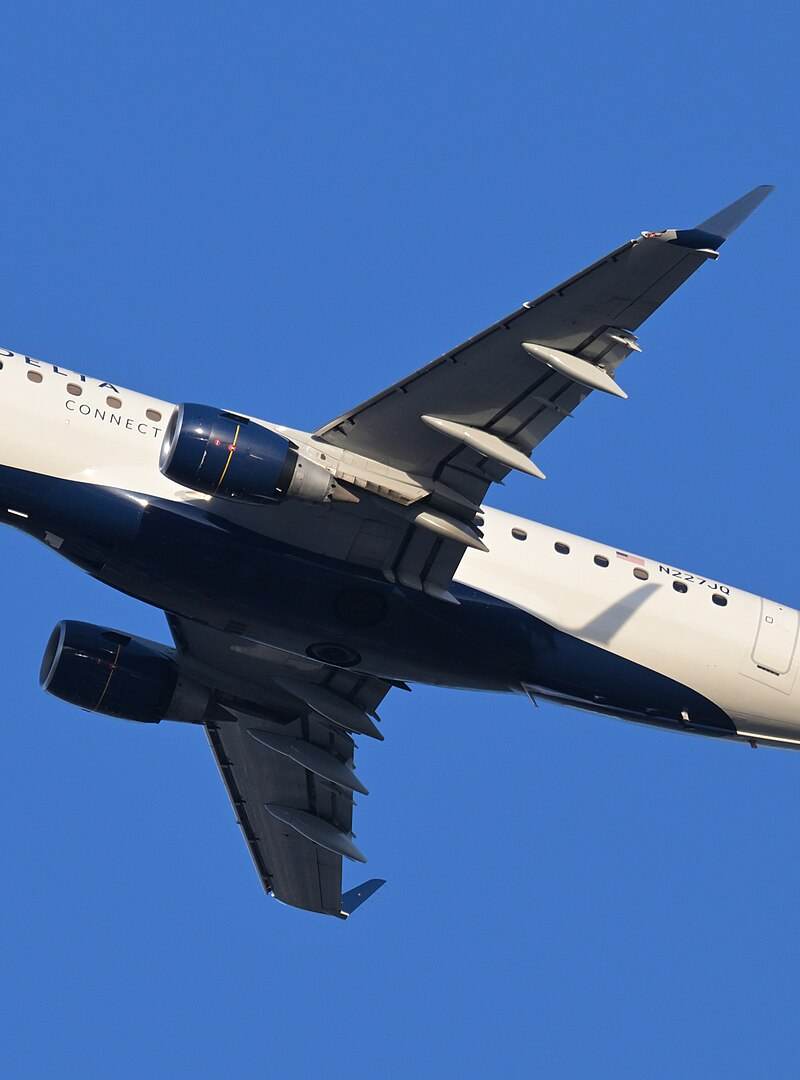 N227JQ - Embraer