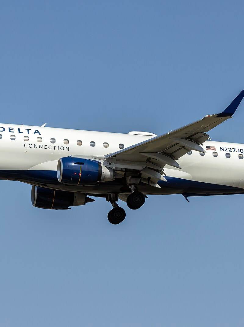 N227JQ - Embraer