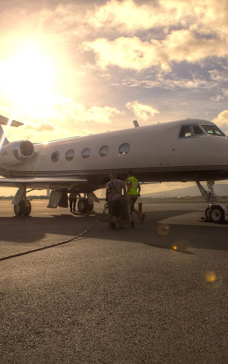 N227LA - Business jet