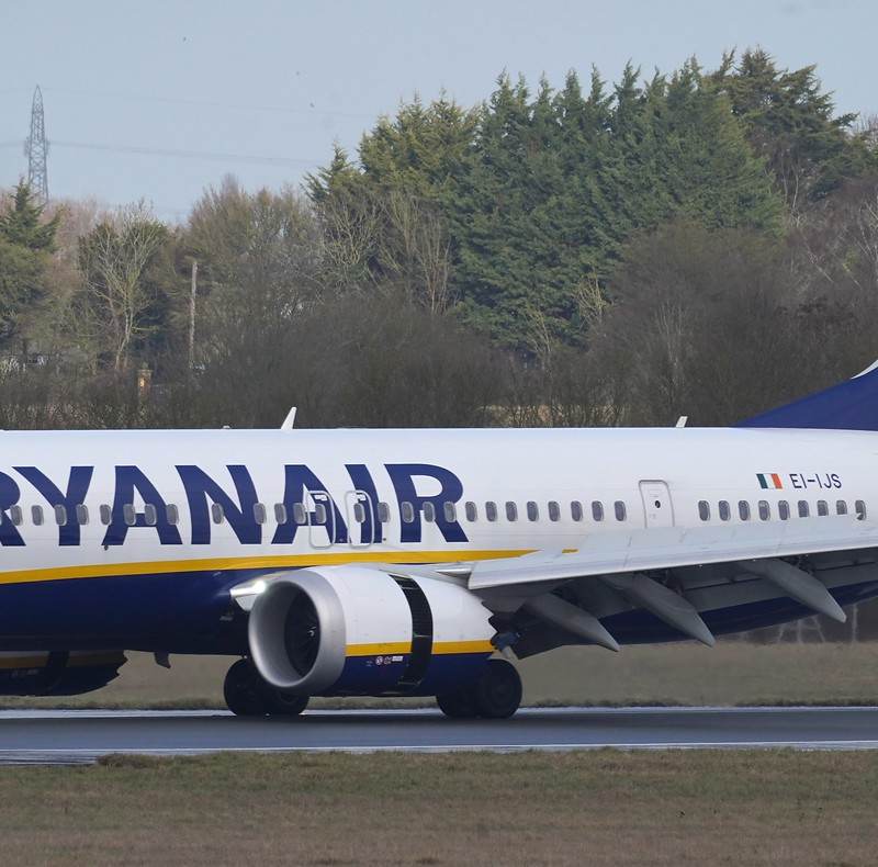 EI-IJS - Aircraft