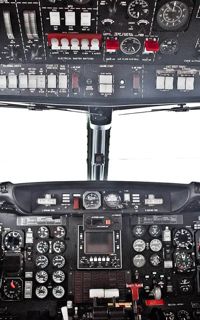 N227LA - Gulfstream