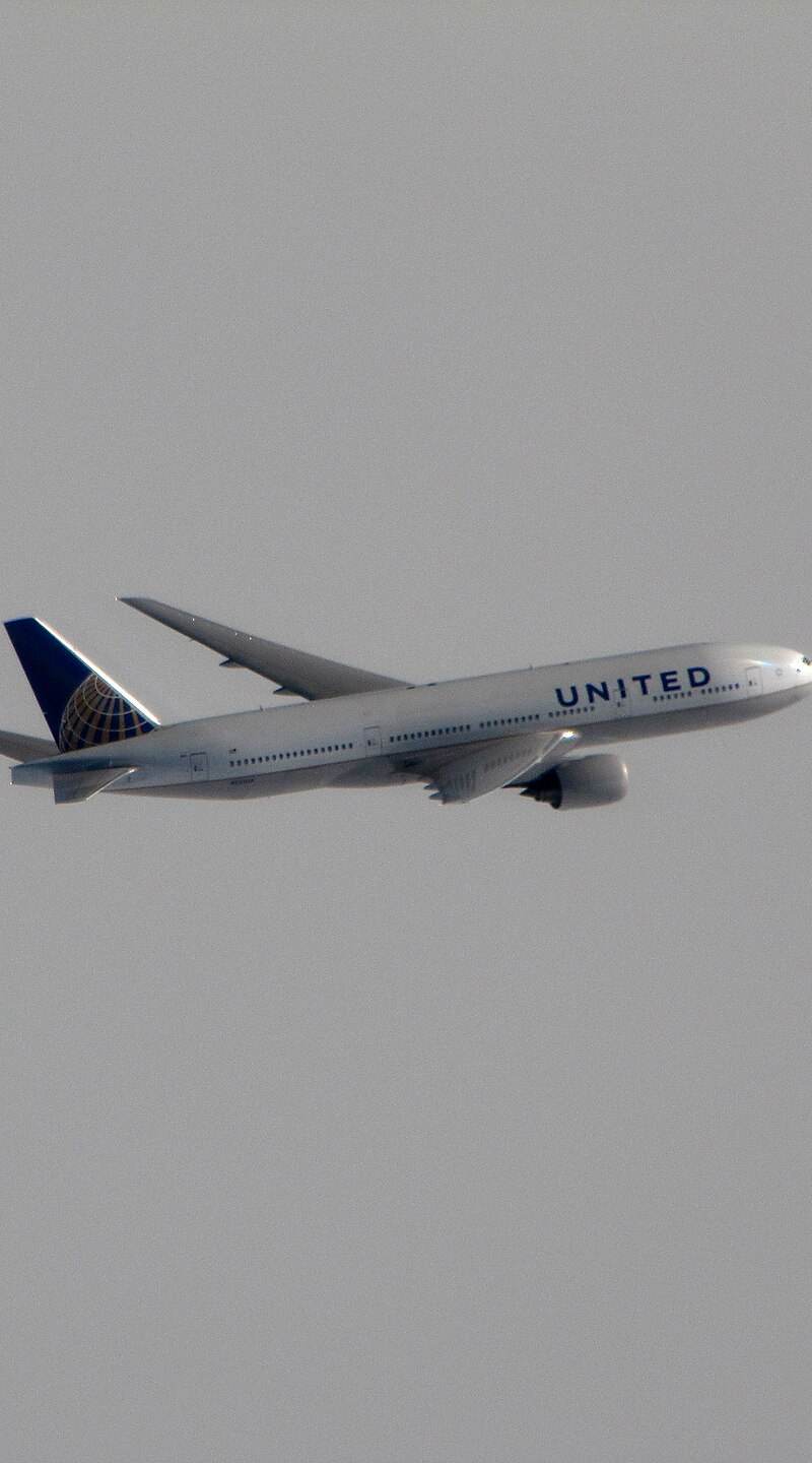 N227UA - Boeing