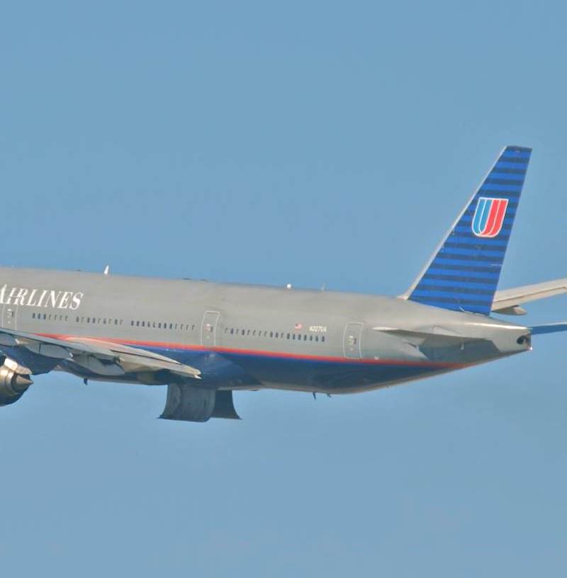 N227UA - Boeing