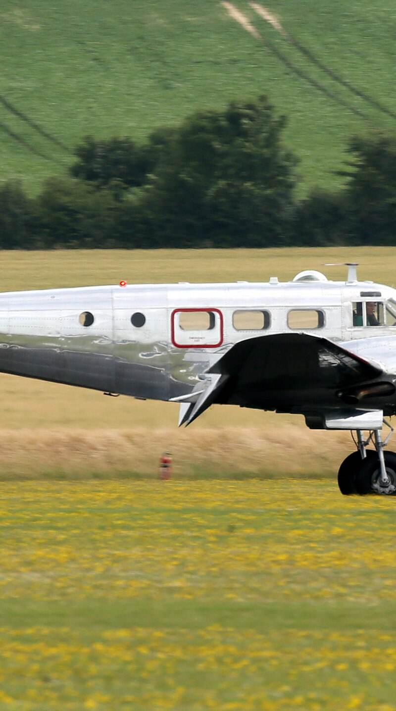 N21FS - Beech