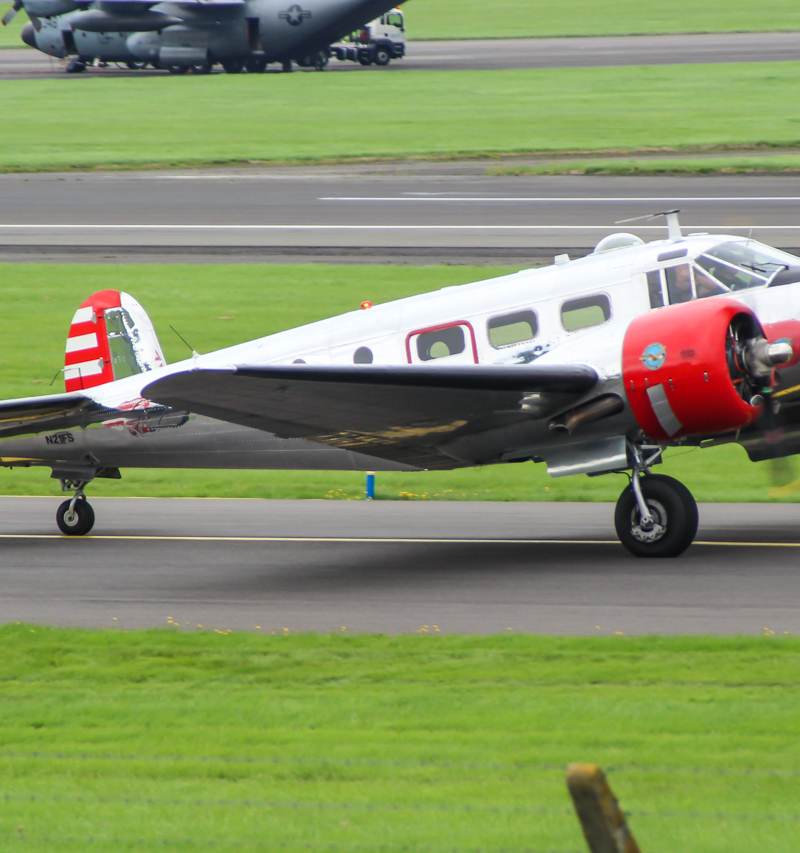 N21FS - Beechcraft