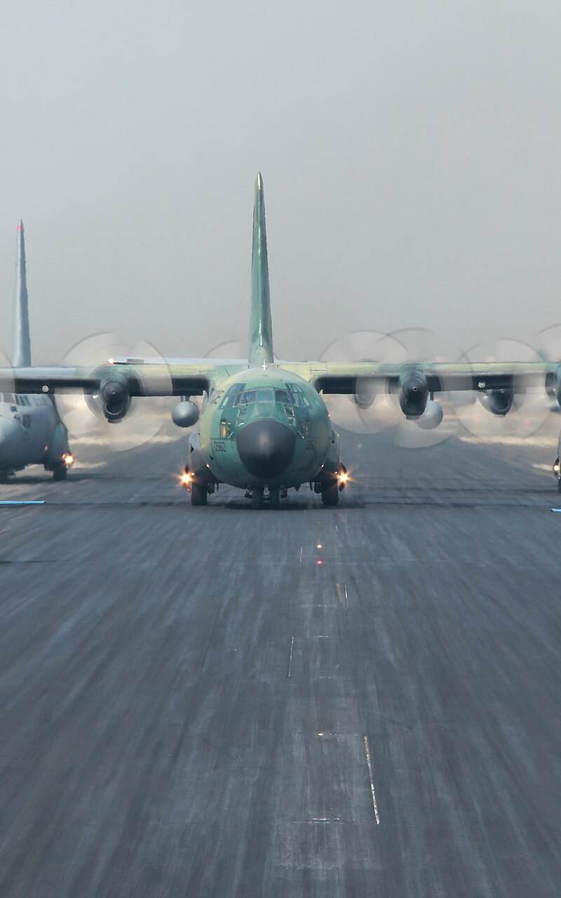  - Aircraft