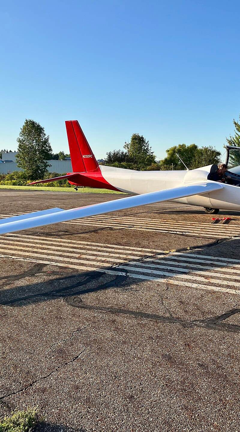 N232PC - Glider