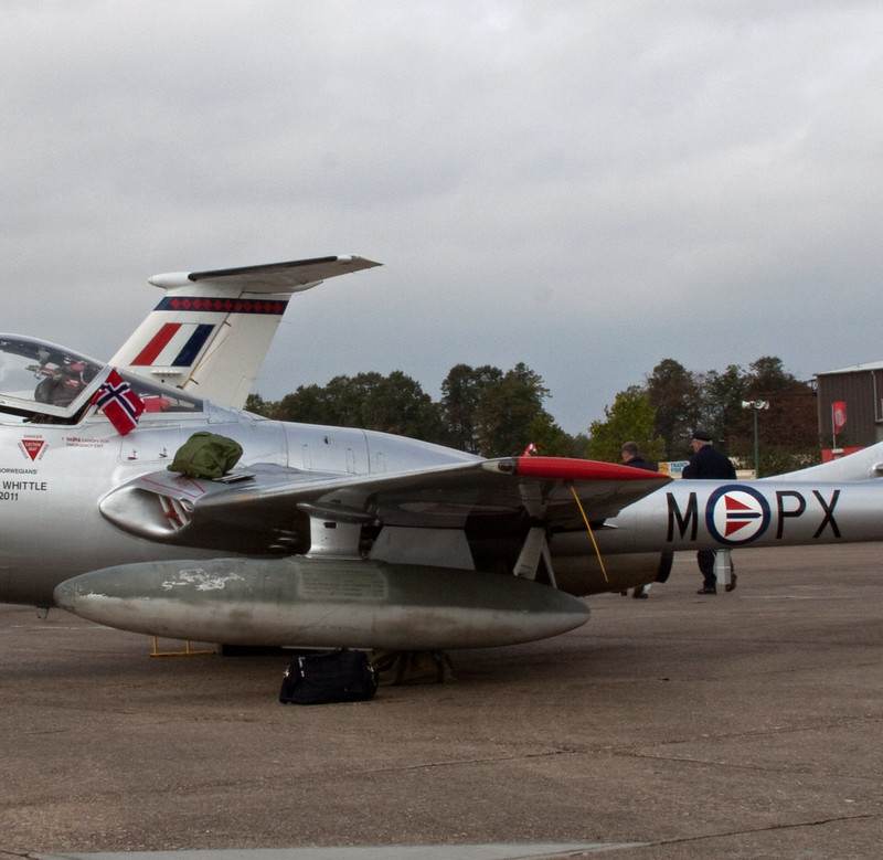 LN-DHZ - De Havilland