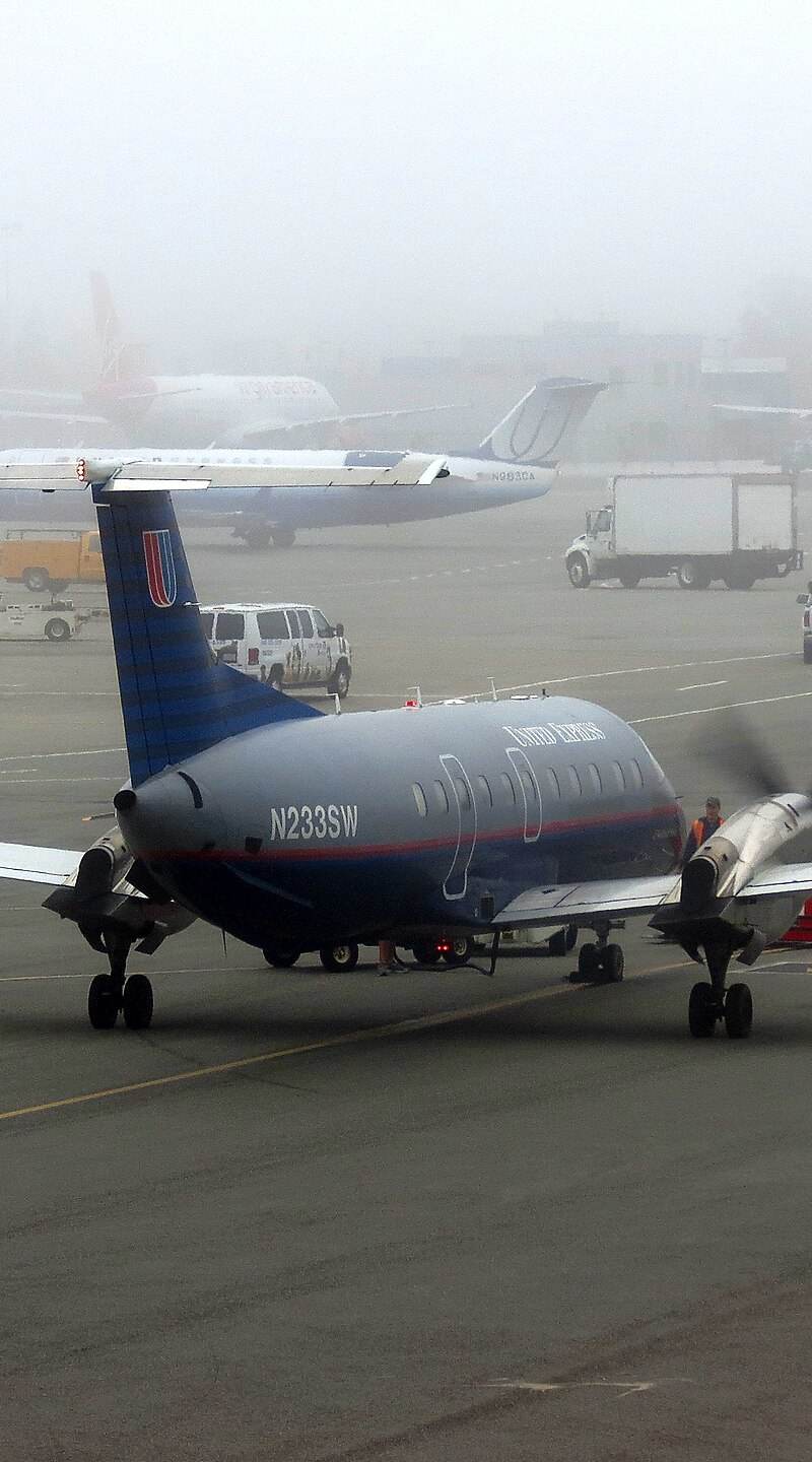 N233SW - Embraer