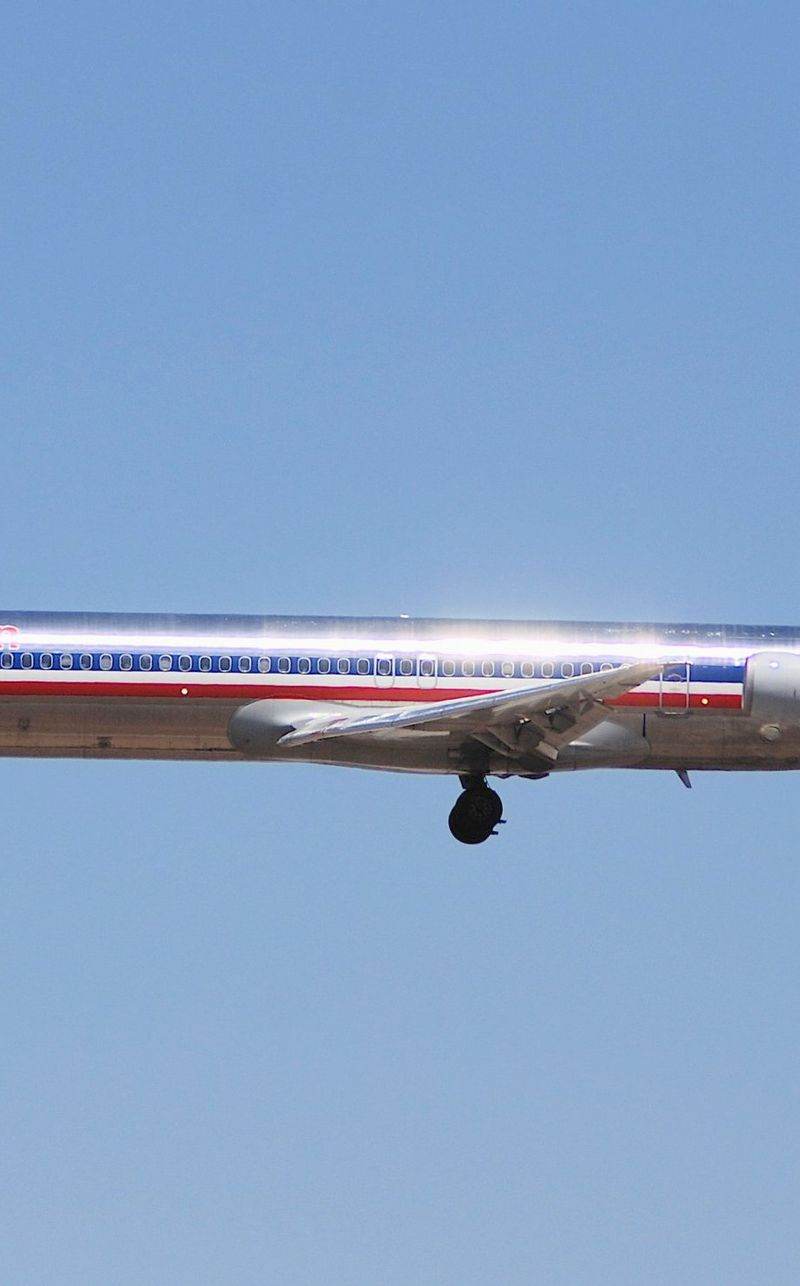 N234AA - Douglas