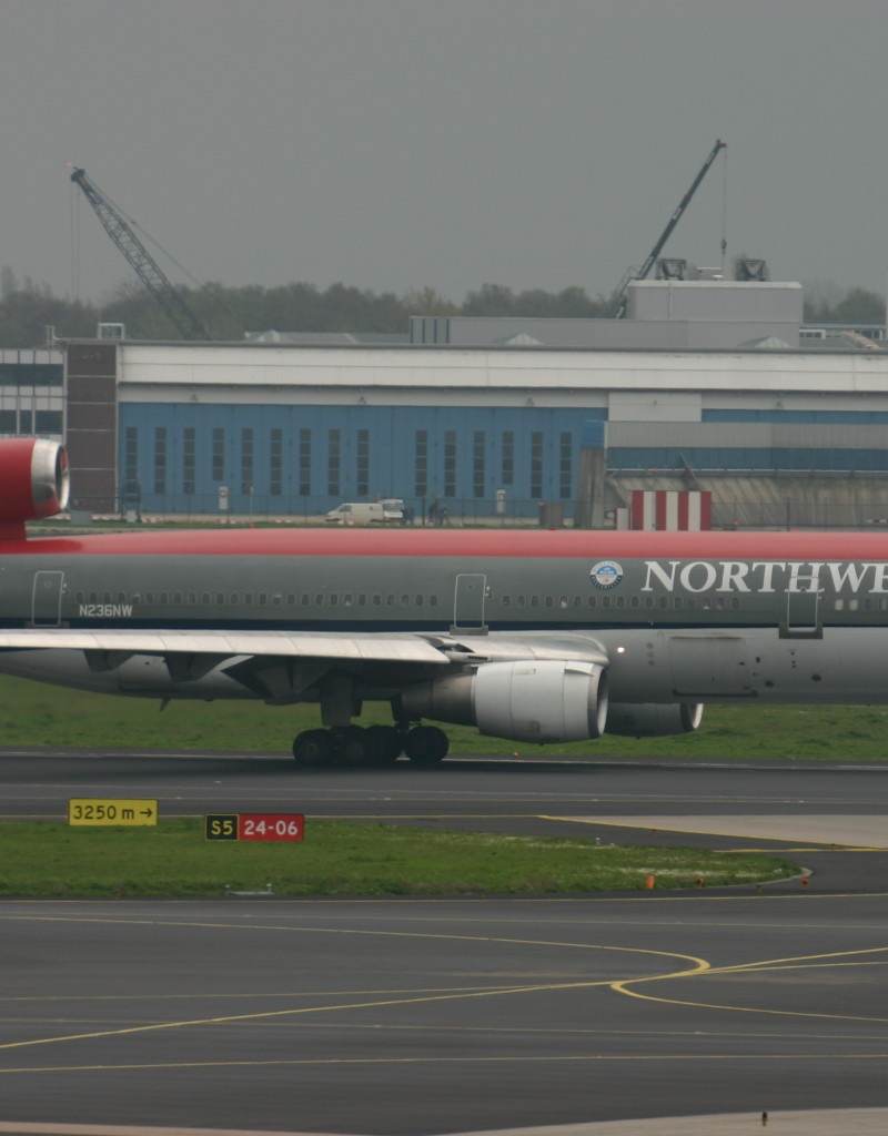 N236NW - Aircraft