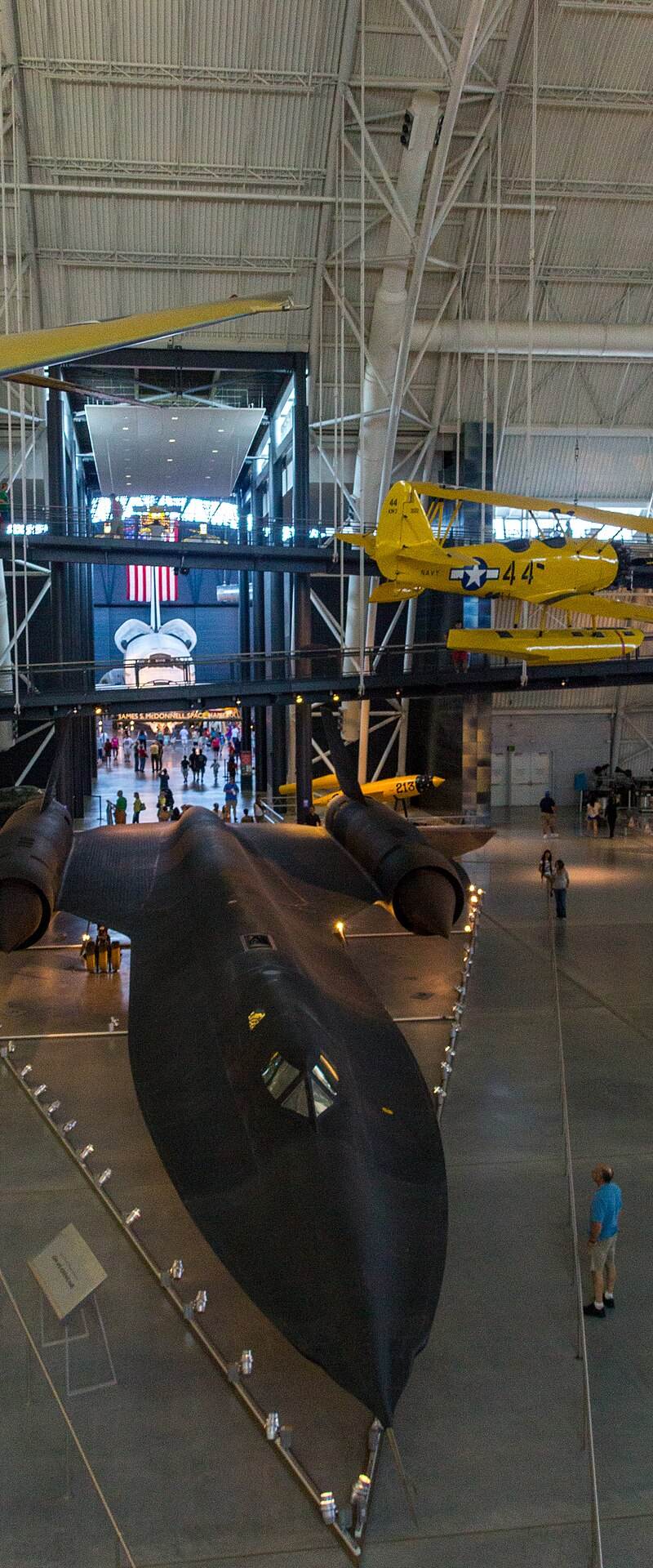  - Twin-engine aircraft