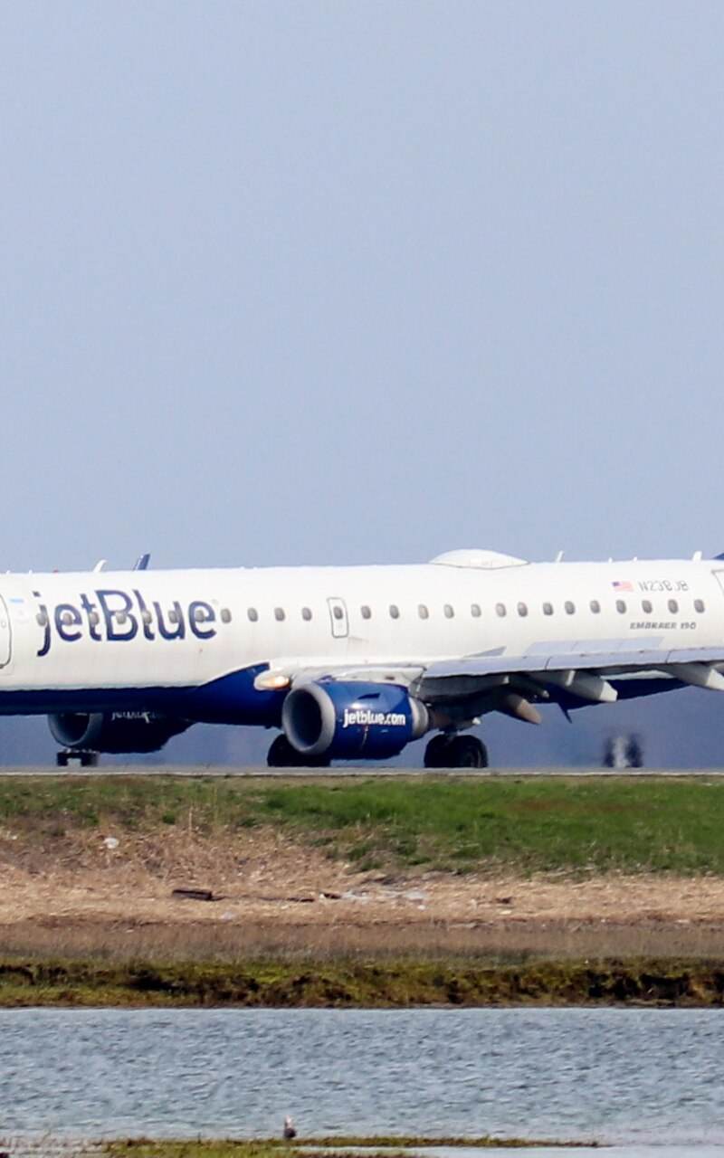 N238JB - Embraer