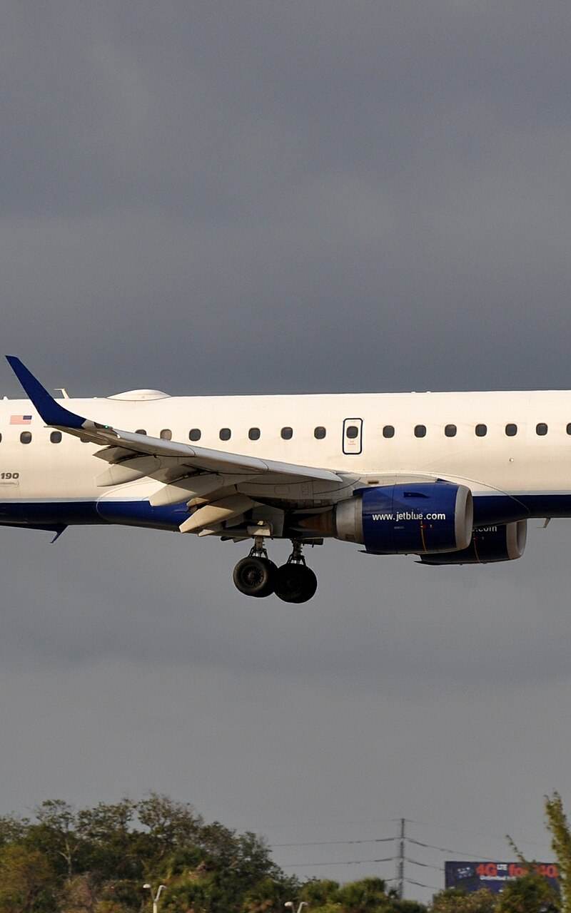 N238JB - Embraer