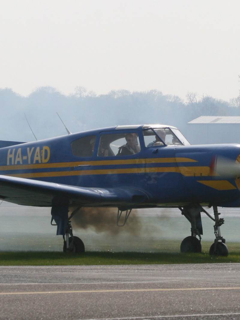 HA-YAD - Single-engine aircraft