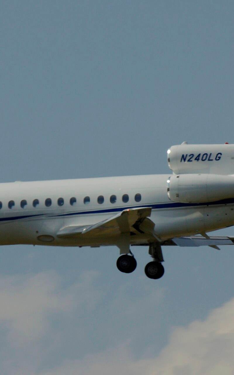 N240LG - Business jet