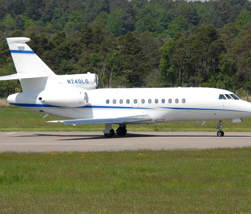 N240LG - Business jet