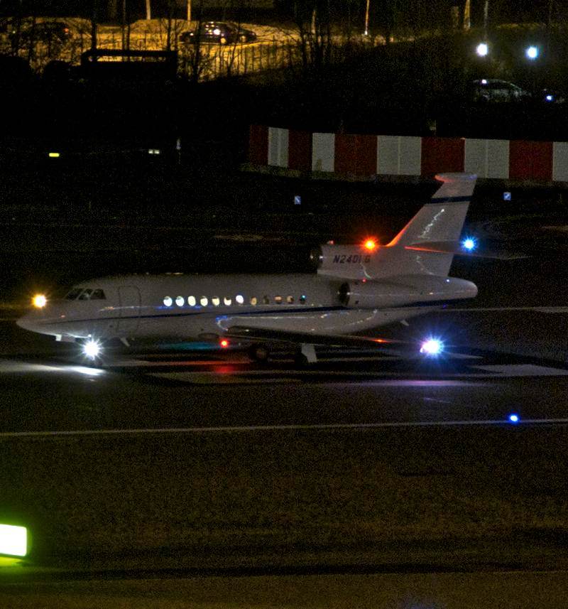 N240LG - Business jet