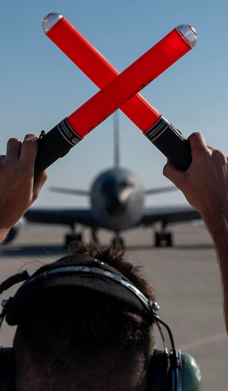  - Twin-engine aircraft