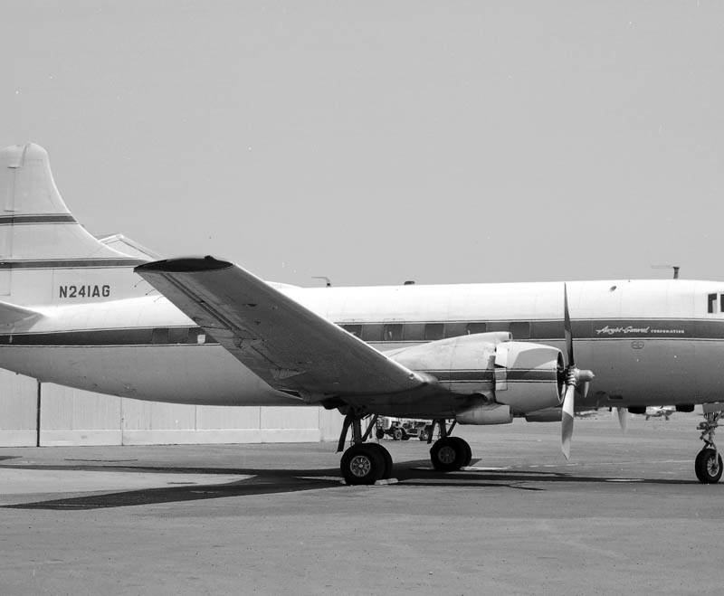 N241AG - Twin-engine aircraft