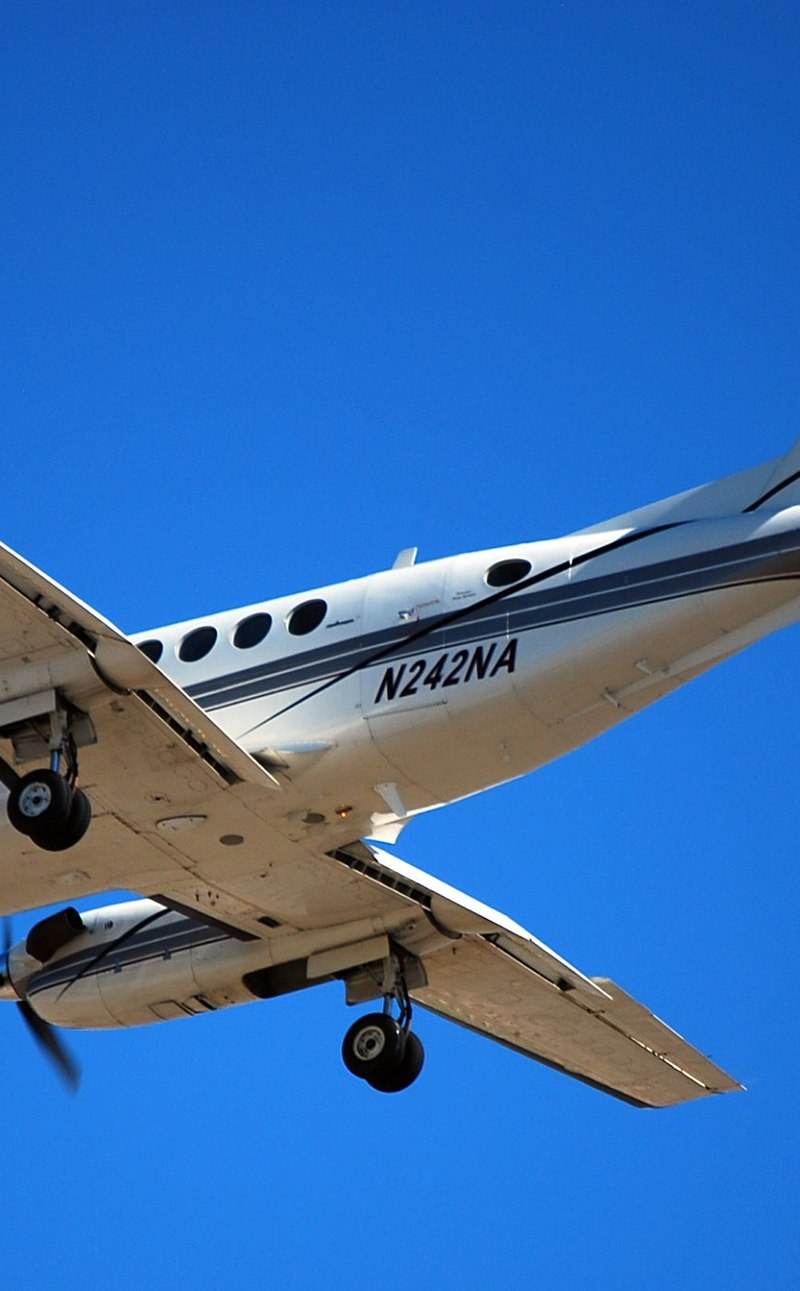 N242NA - Beechcraft