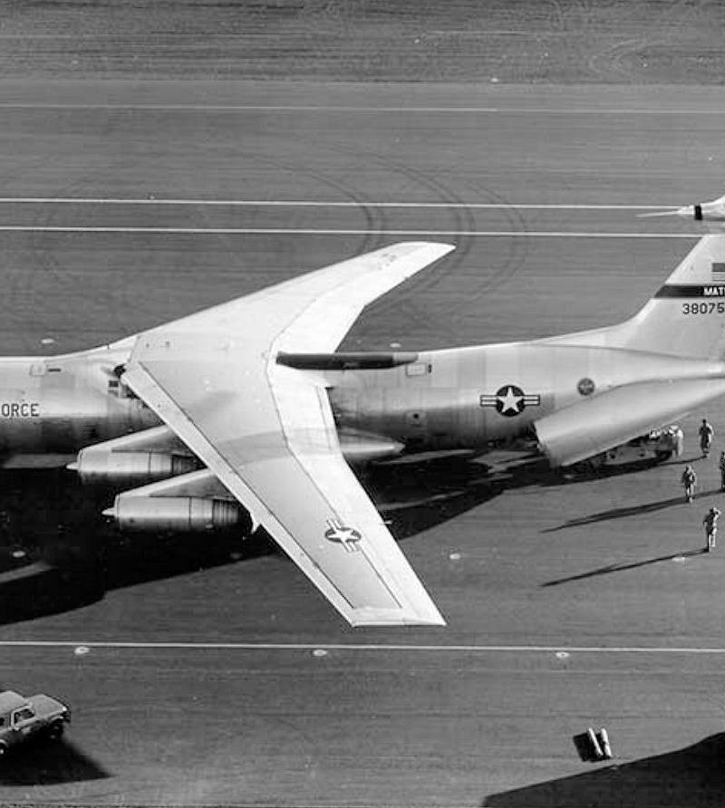  - Aircraft