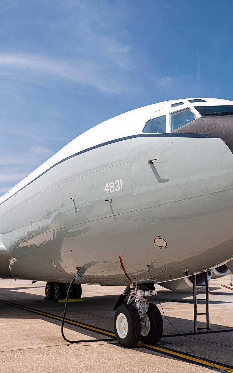  - Twin-engine aircraft