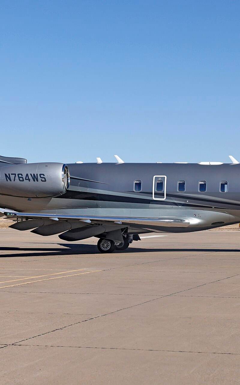 N764WS - Bombardier