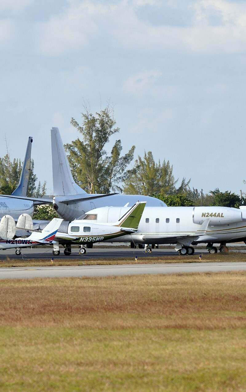N244AL - Business jet