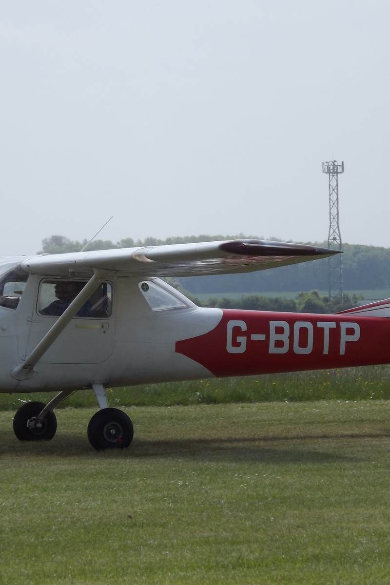 G-BOTP - Single-engine aircraft
