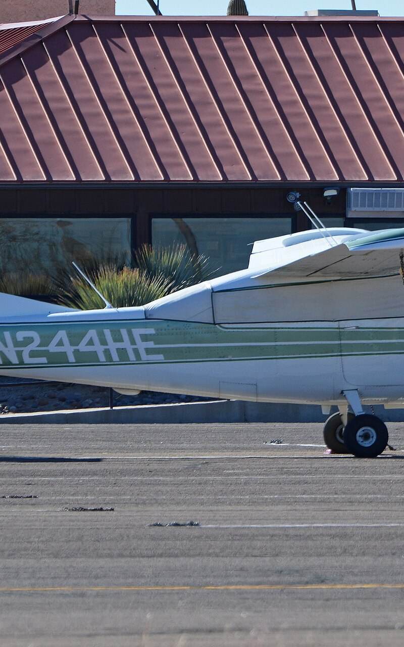 N244HE - Cessna