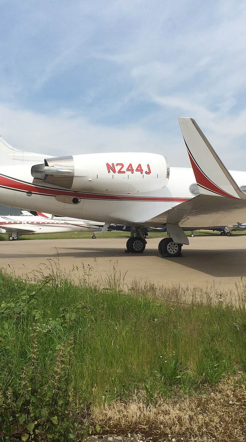 N244J - Business jet