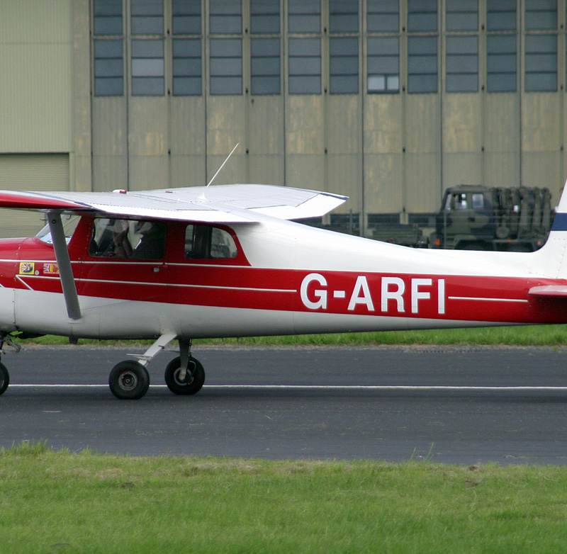 G-ARFI - Cessna