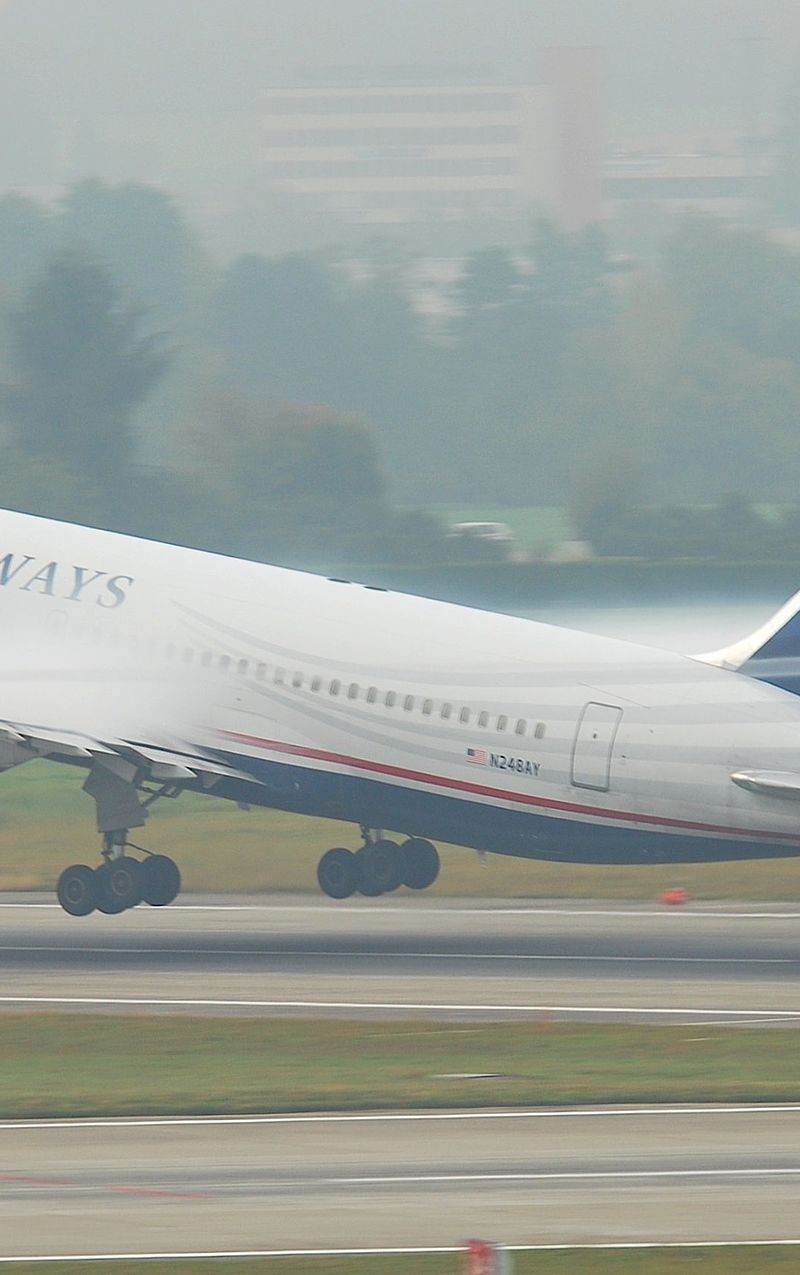 N248AY - Twin-engine aircraft