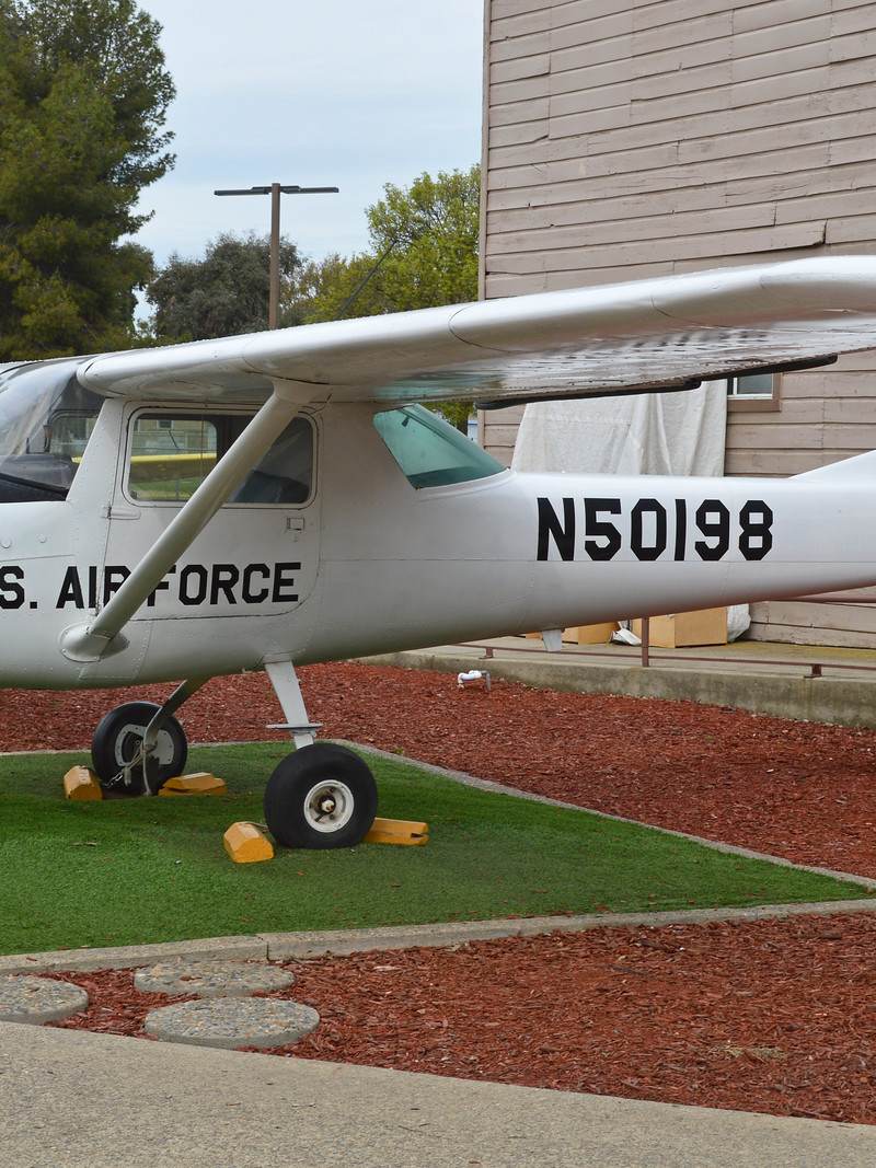 N50198 - Single-engine aircraft