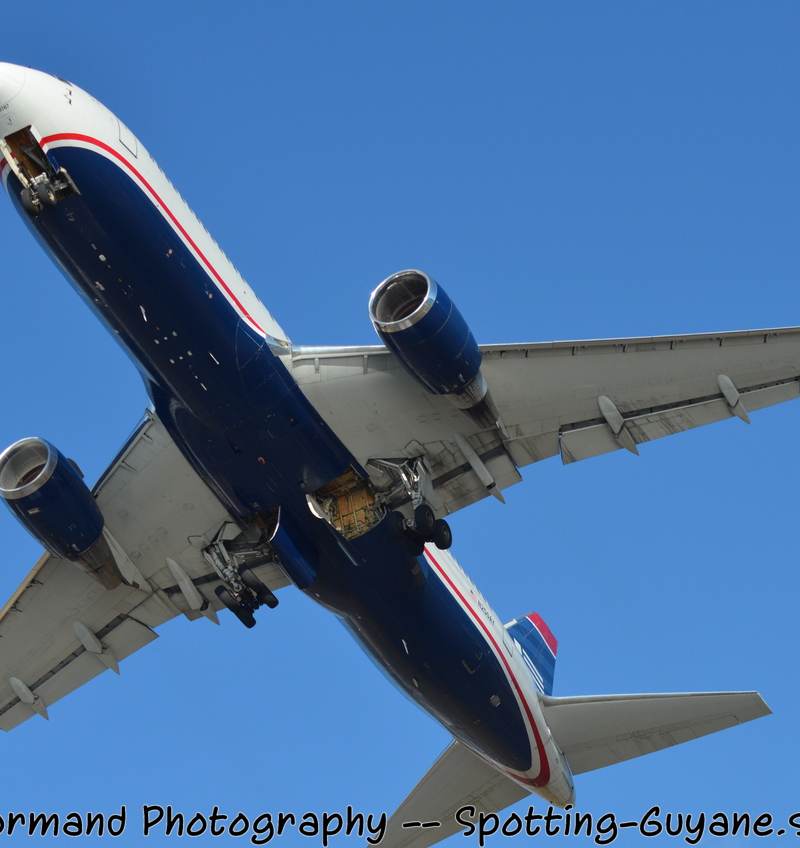 N250AY - Twin-engine aircraft