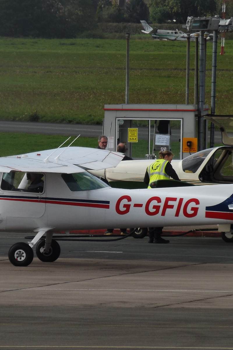 G-GFIG - Single-engine aircraft