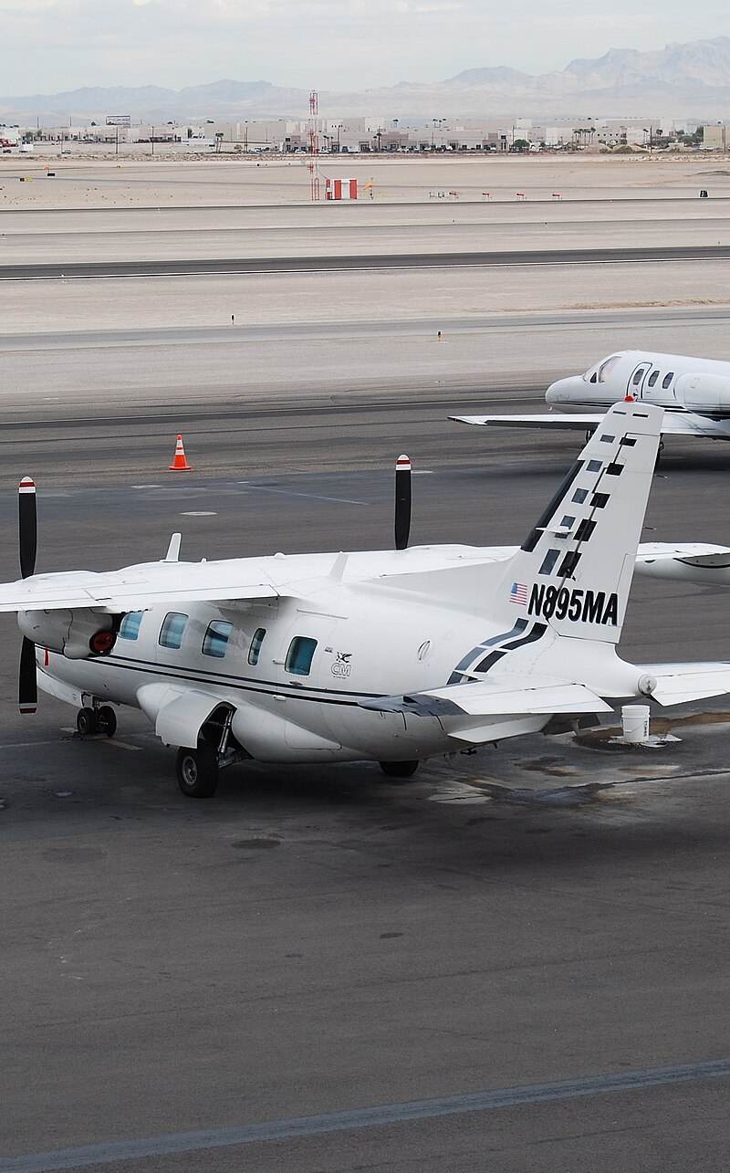 N895MA - Business jet