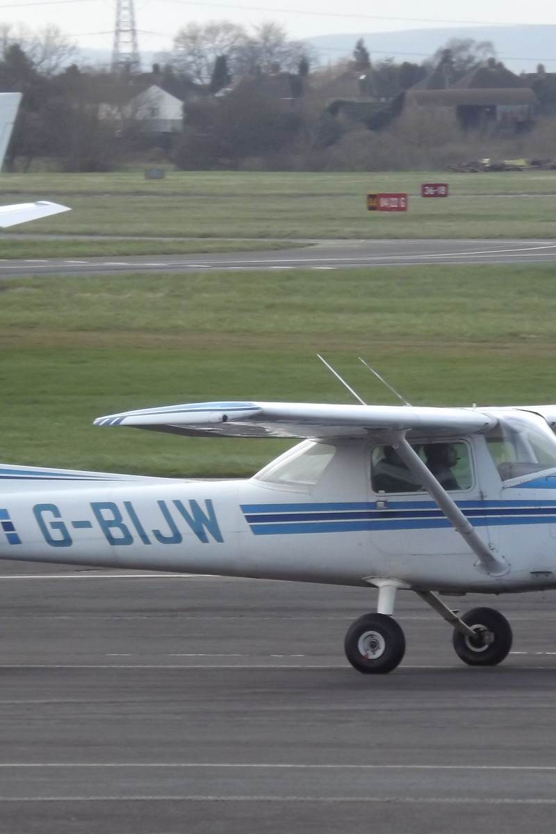G-BIJW - Cessna