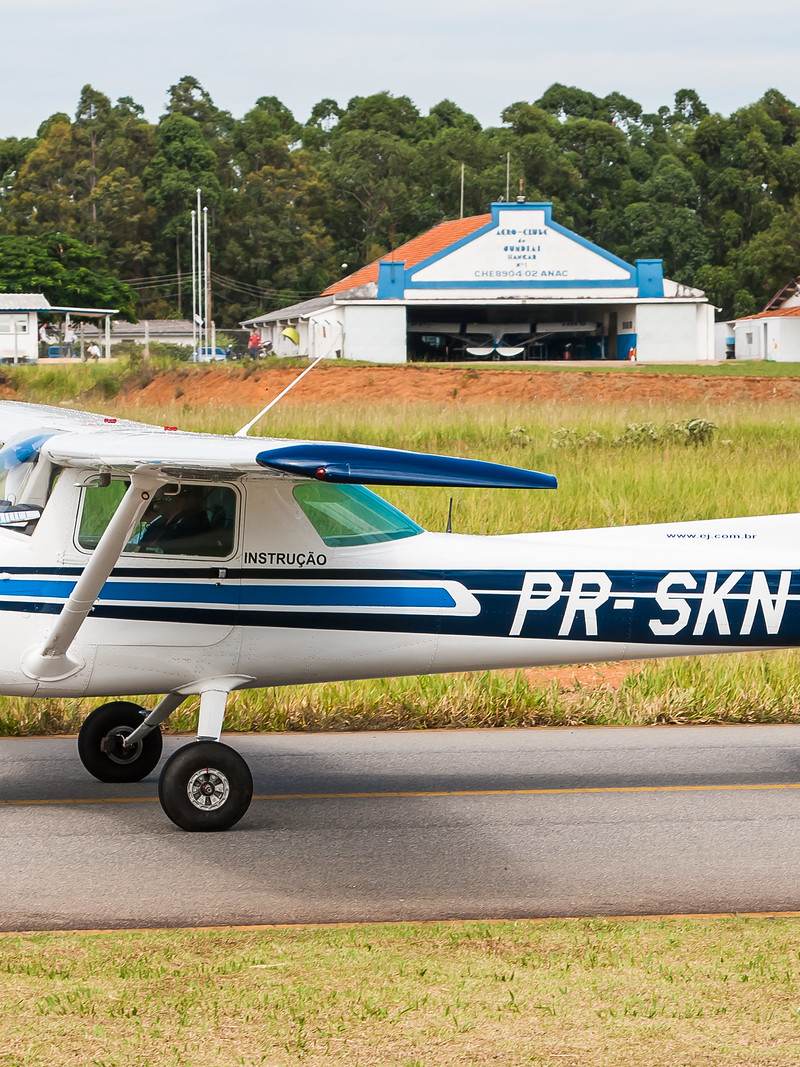 PR-SKN - Single-engine aircraft