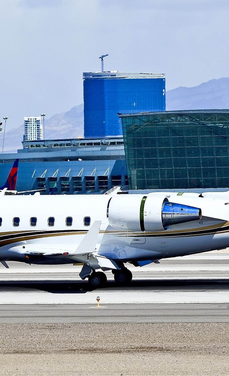 N1DH - Business jet