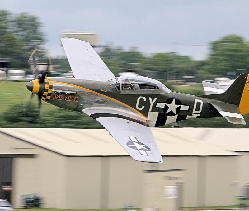 N251RJ - Warbird