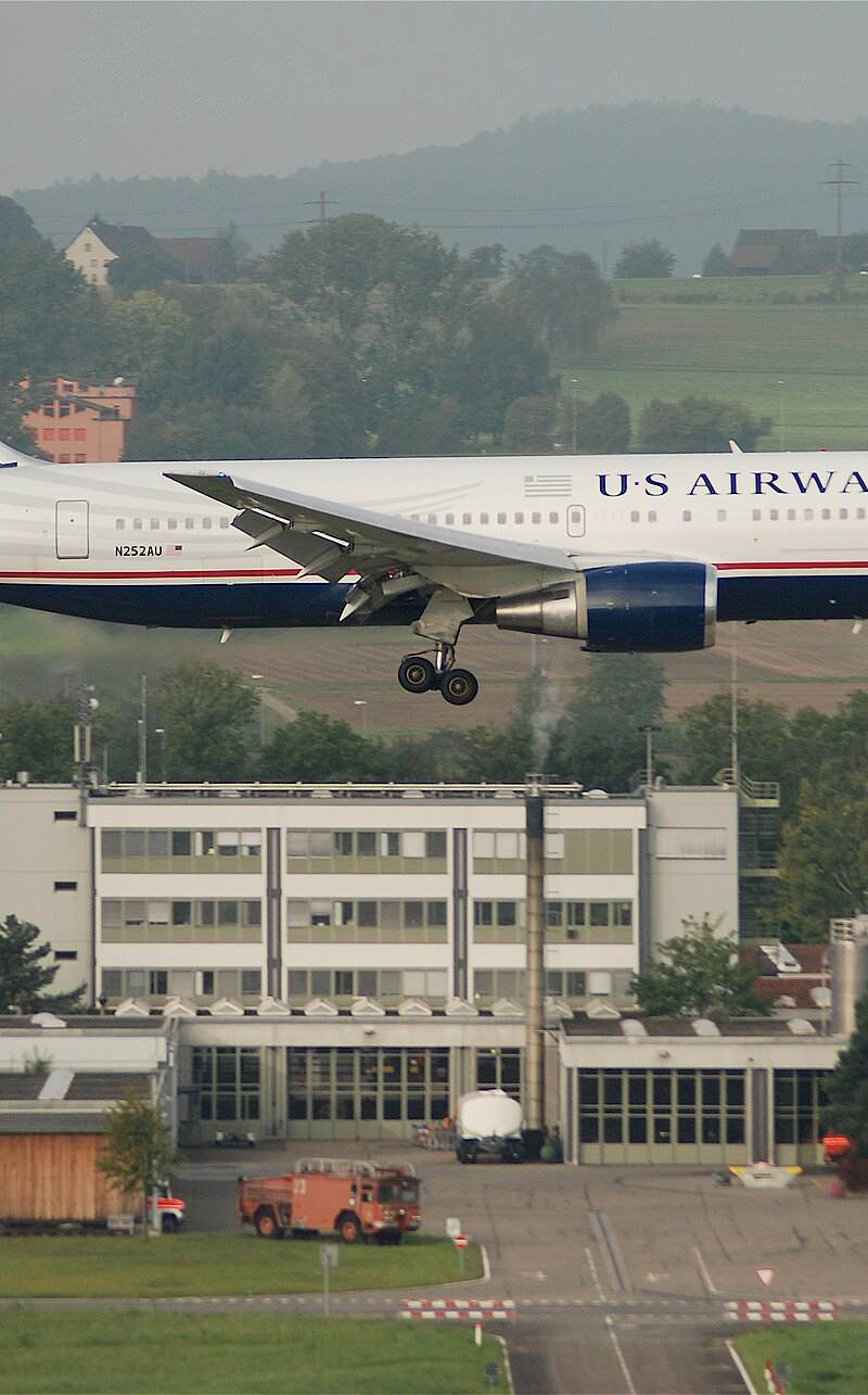 N252AU - Twin-engine aircraft
