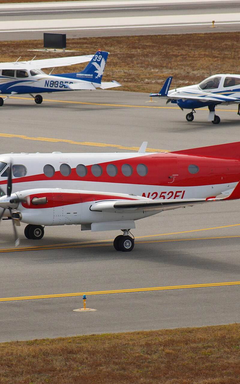 N252FL - Beechcraft