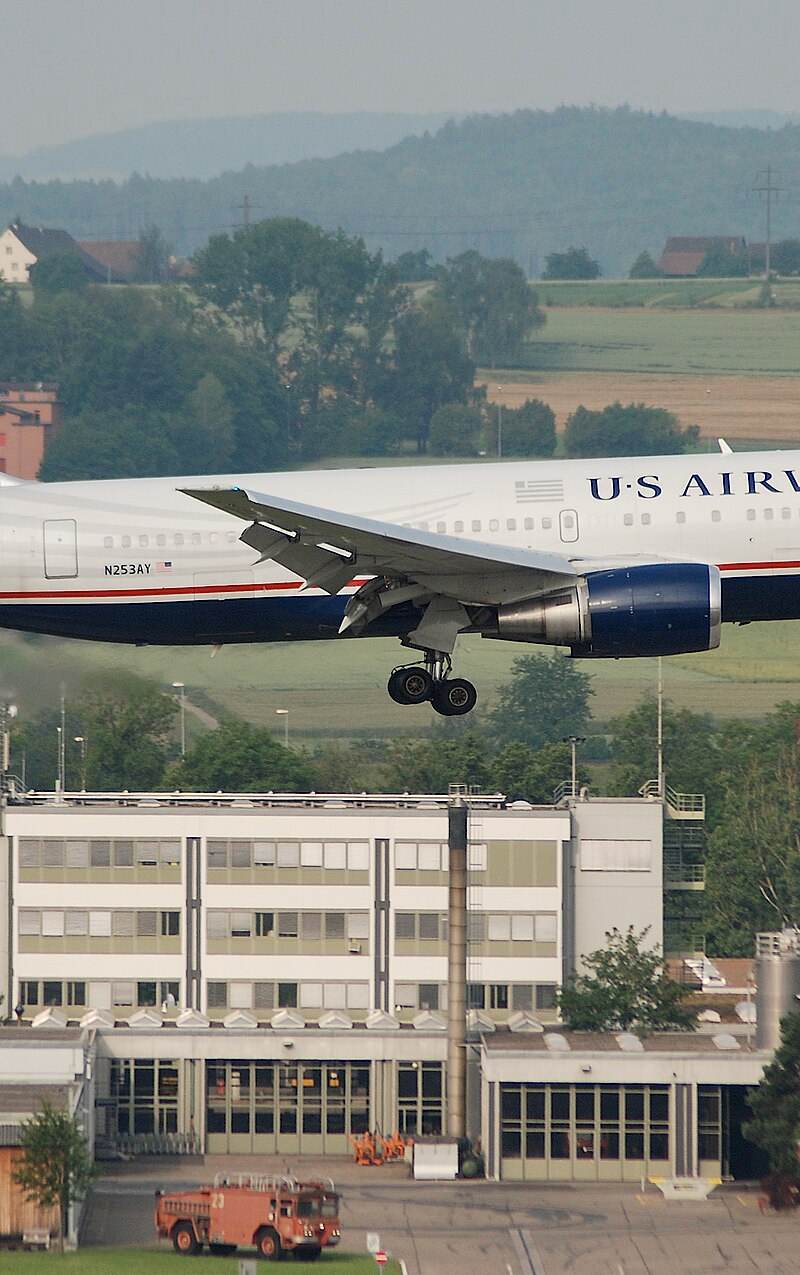 N253AY - Twin-engine aircraft