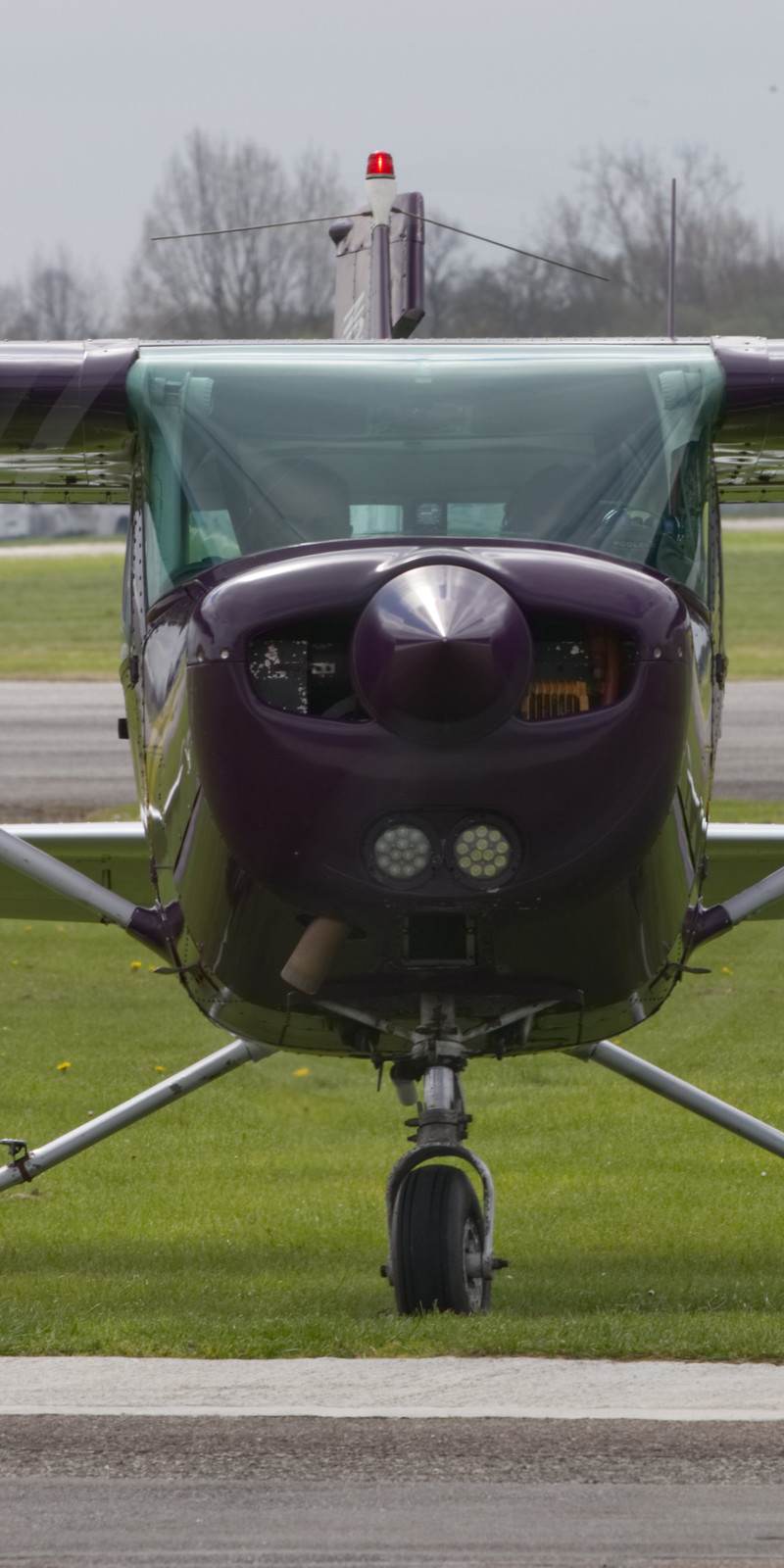 G-LOMN - Cessna