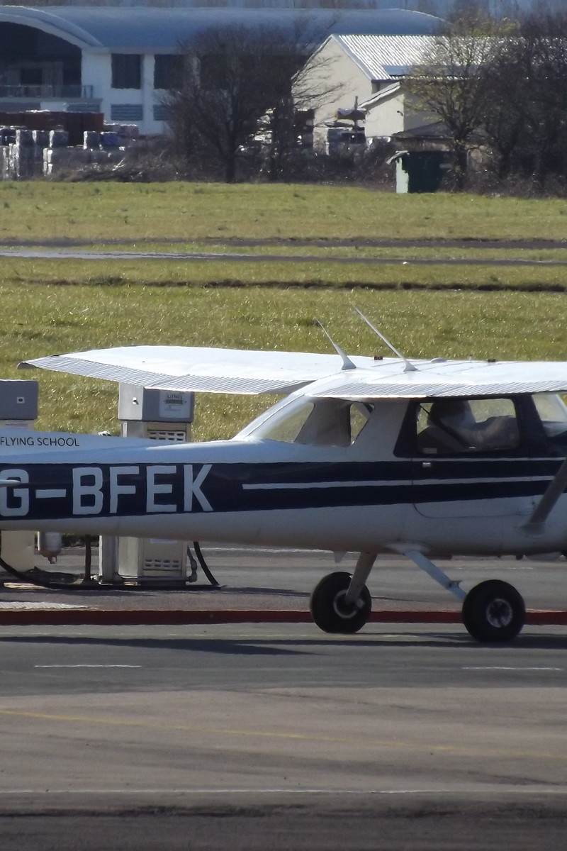 G-BFEK - Cessna