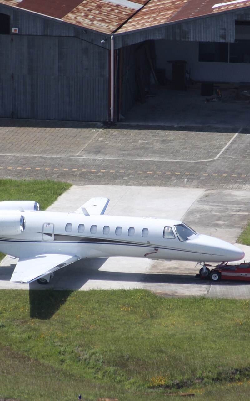 N256CJ - Business jet