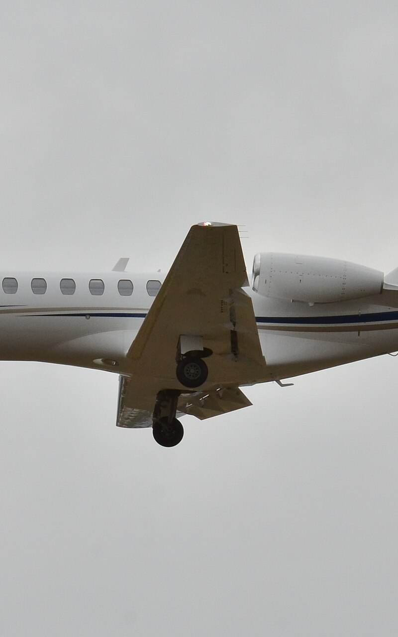 N256DA - Business jet