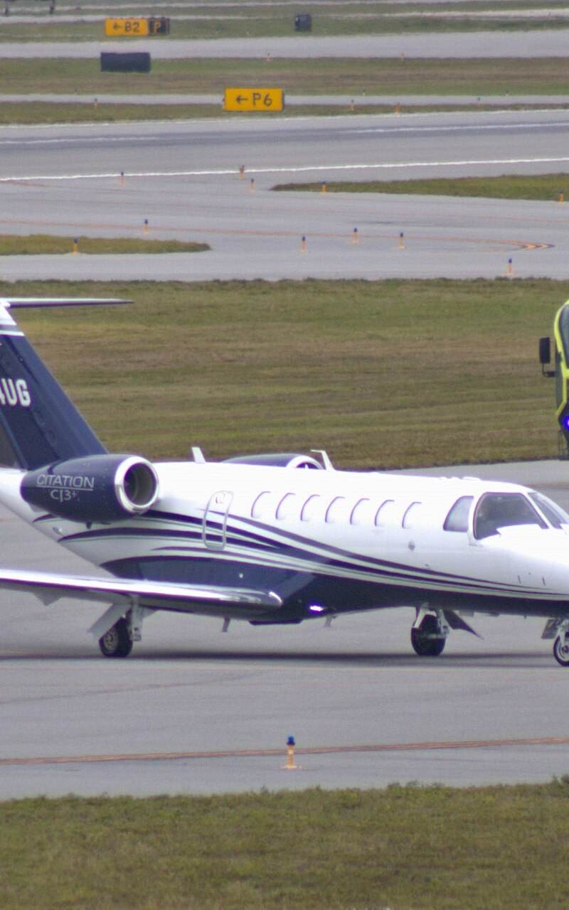 N24UG - Cessna